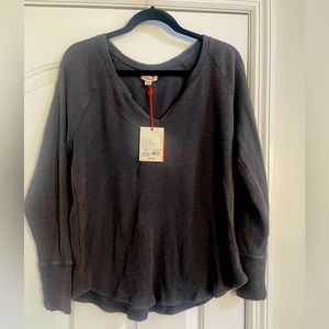 Knox Rose thermal l/s top NWT